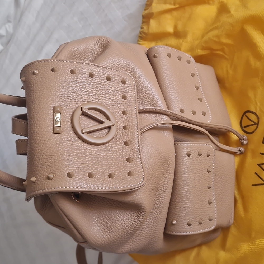 Valentino medium bagpack.